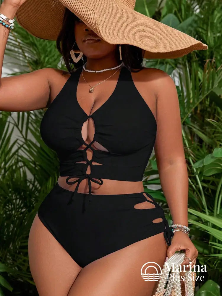 Biquíni Com Recortes E Amarração Frontal Plus Size Biquíni Com Recortes E Amarração Frontal Plus Size