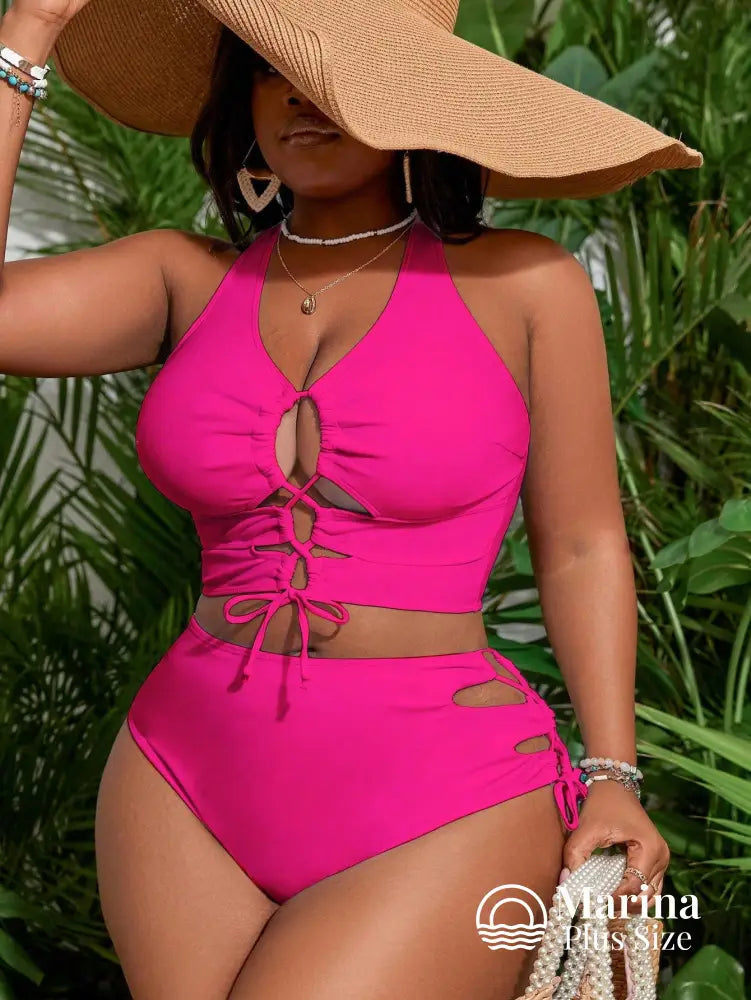 Biquíni Com Recortes E Amarração Frontal Plus Size Biquíni Com Recortes E Amarração Frontal Plus Size