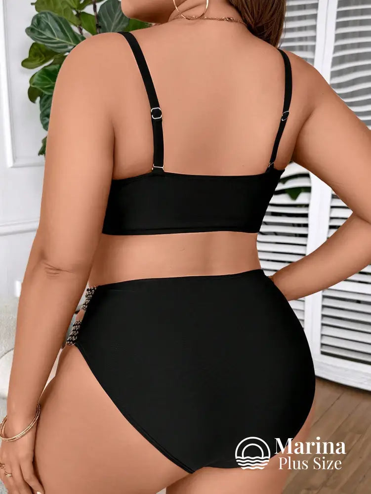 Biquíni Detalhe Argolas Cintura Alta Plus Size Biquíni Detalhe Argolas Cintura Alta Plus Size
