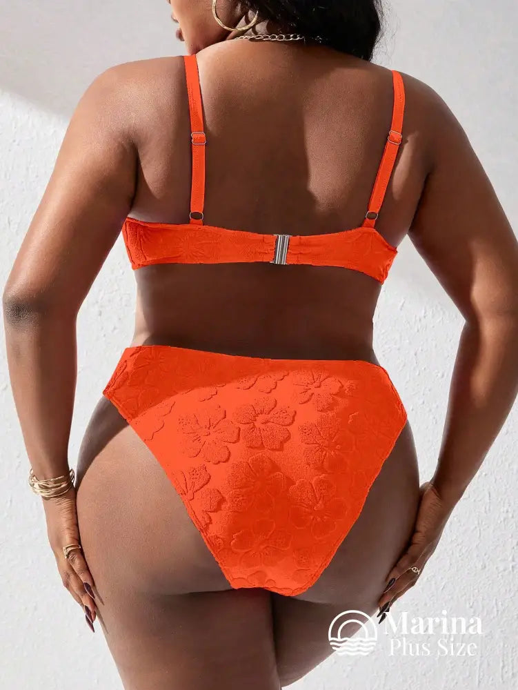 Biquíni Meia Taça Texturizado Floral Plus Size Biquíni Meia Taça Texturizado Floral Plus Size