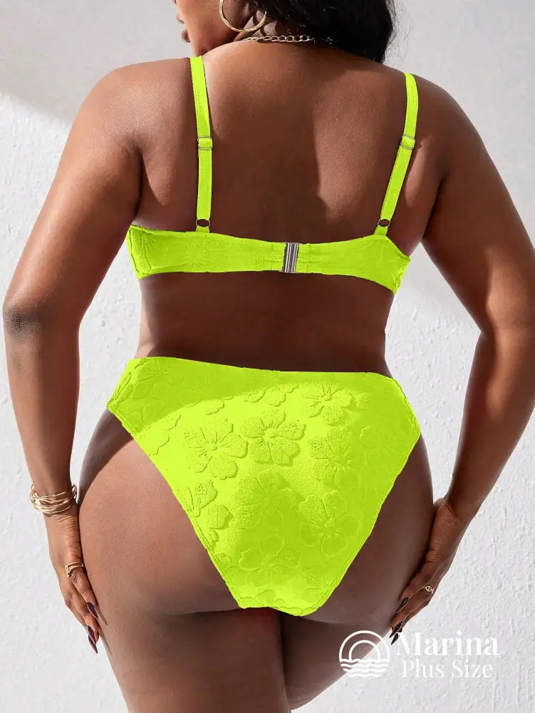 Biquíni Meia Taça Texturizado Floral Plus Size Biquíni Meia Taça Texturizado Floral Plus Size