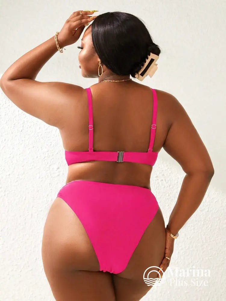 Biquíni Meia Taça Underwire Sustentação Plus Size Biquíni Meia Taça Underwire Sustentação Plus Size
