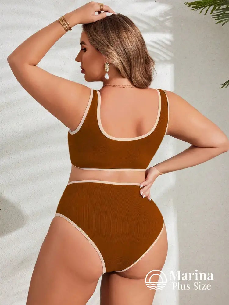 Biquíni Reto Canelado Borda Contrastante Plus Size Biquíni Reto Canelado Borda Contrastante Plus Size
