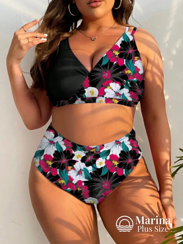 Biquíni Transpassado Estampa Tropical Cintura Alta Plus Size Preto / G Biquíni Transpassado Estampa Tropical Cintura