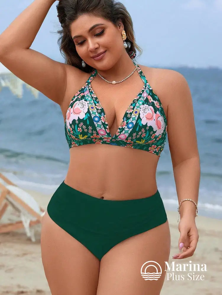 Biquíni Triângulo Floral Cintura Alta Drapeada Plus Size Biquíni Triângulo Floral Cintura Alta Drapeada Plus Size