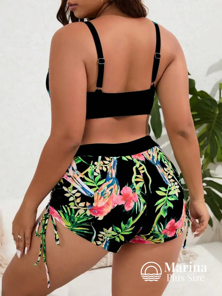 Conjunto Biquíni Estampa Tropical Top Estruturado Plus Size Conjunto Biquíni Estampa Tropical Top Estruturado Plus Size