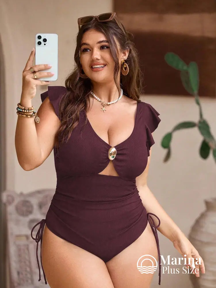 Maiô Babado Nos Ombros Recorte Frontal Plus Size Maiô Babado Nos Ombros Recorte Frontal Plus Size