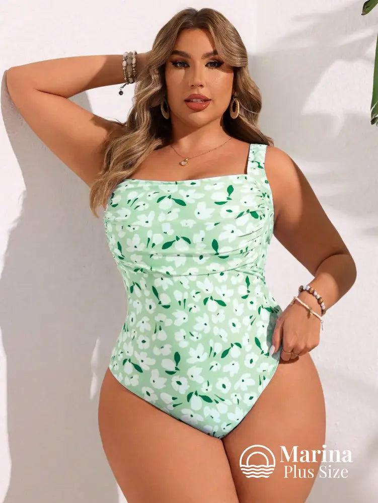 Maiô Floral Drapeado Lateral Alça Larga Plus Size Maiô Floral Drapeado Lateral Alça Larga Plus Size