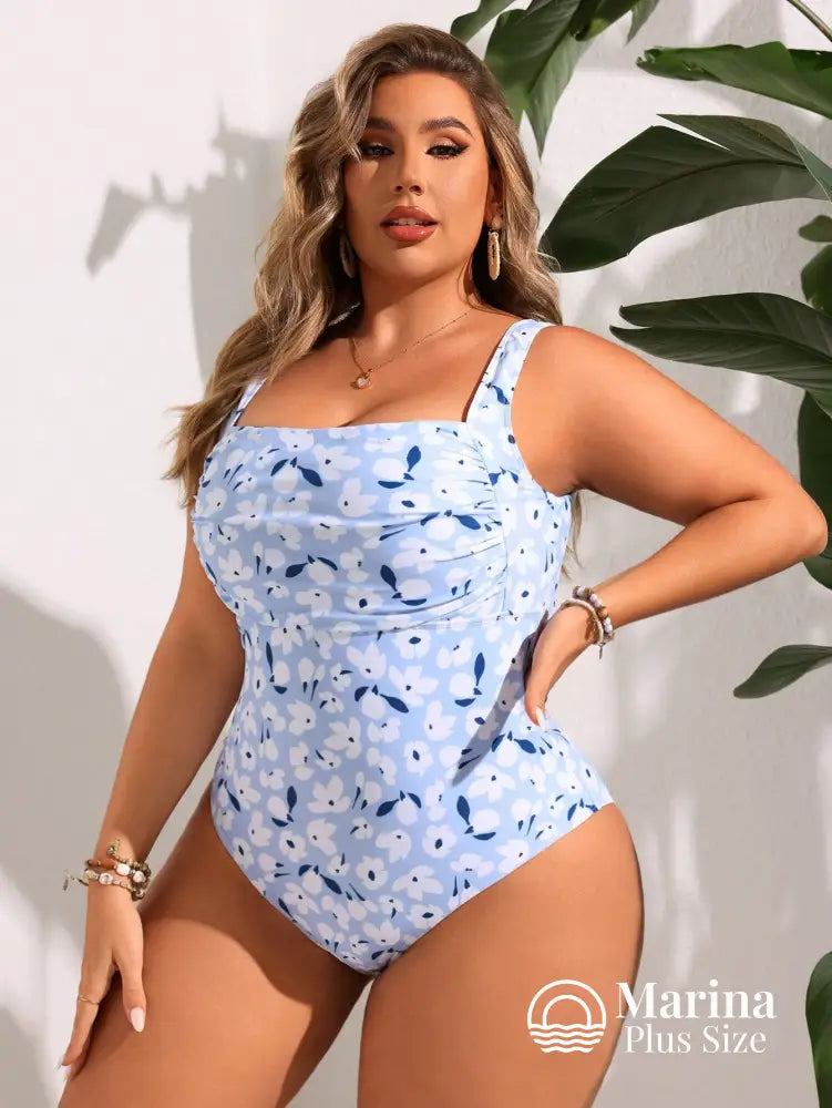 Maiô Floral Drapeado Lateral Alça Larga Plus Size Maiô Floral Drapeado Lateral Alça Larga Plus Size