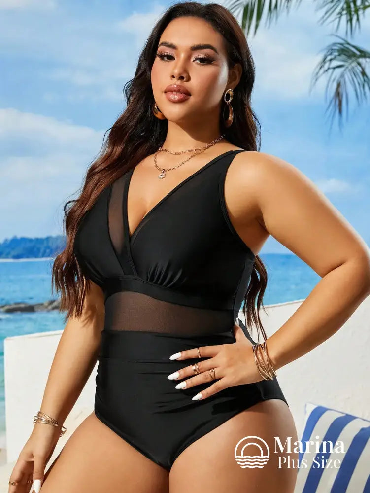 Maiô Tule Translúcido Decote Profundo Plus Size Maiô Tule Translúcido Decote Profundo Plus Size