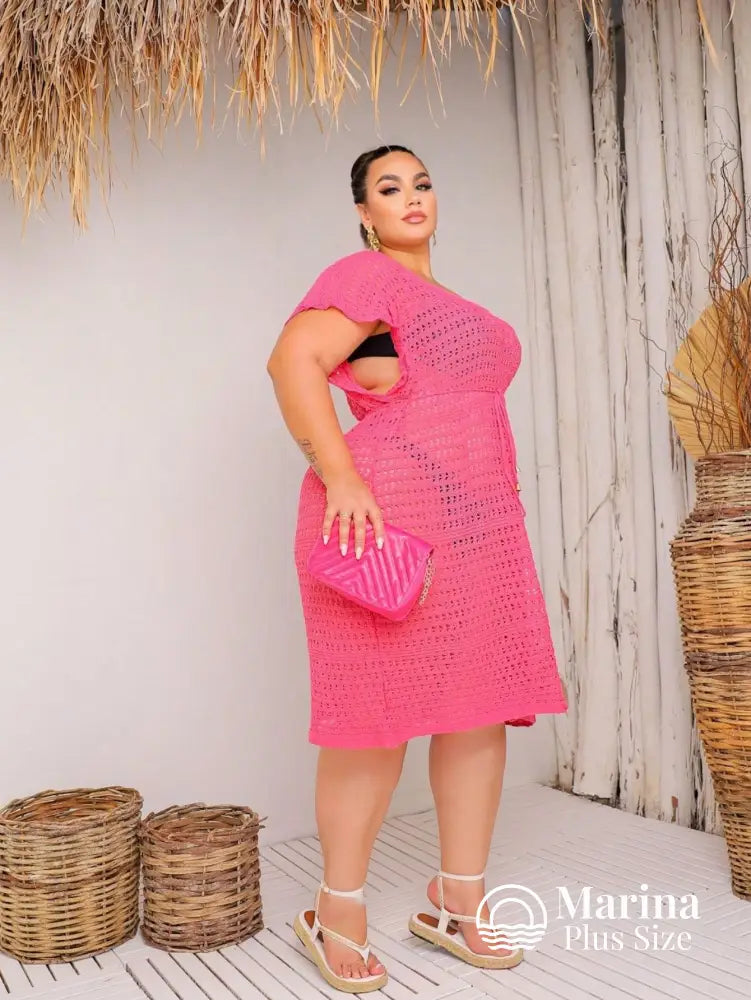 Saída De Praia Curta Crochê Caimento Leve Plus Size Saída De Praia Curta Crochê Caimento Leve Plus Size