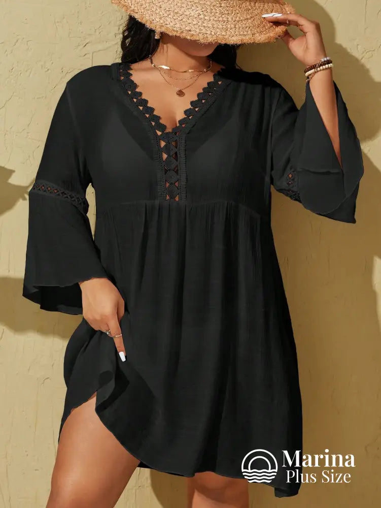 Saída De Praia Curta Renda E Mangas Flare Plus Size Preto / G Saída De Praia Curta Renda E Mangas Flare Plus Size