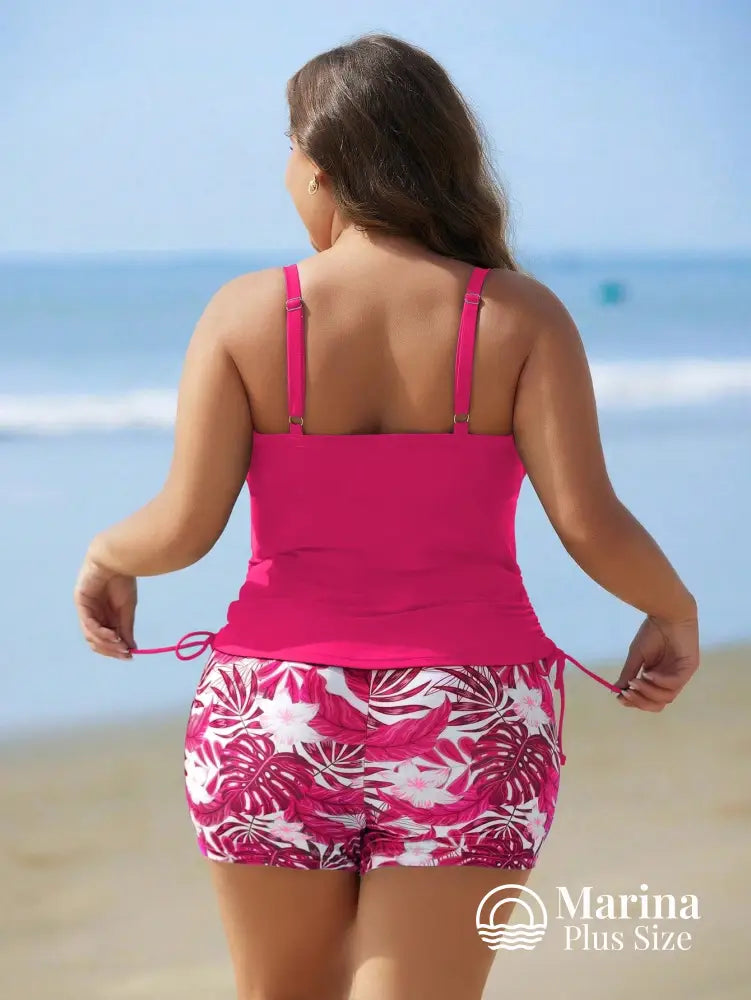 Tankini Esportivo Estilo Surf Estampa Tropical Plus Size Tankini Esportivo Estilo Surf Estampa Tropical Plus Size