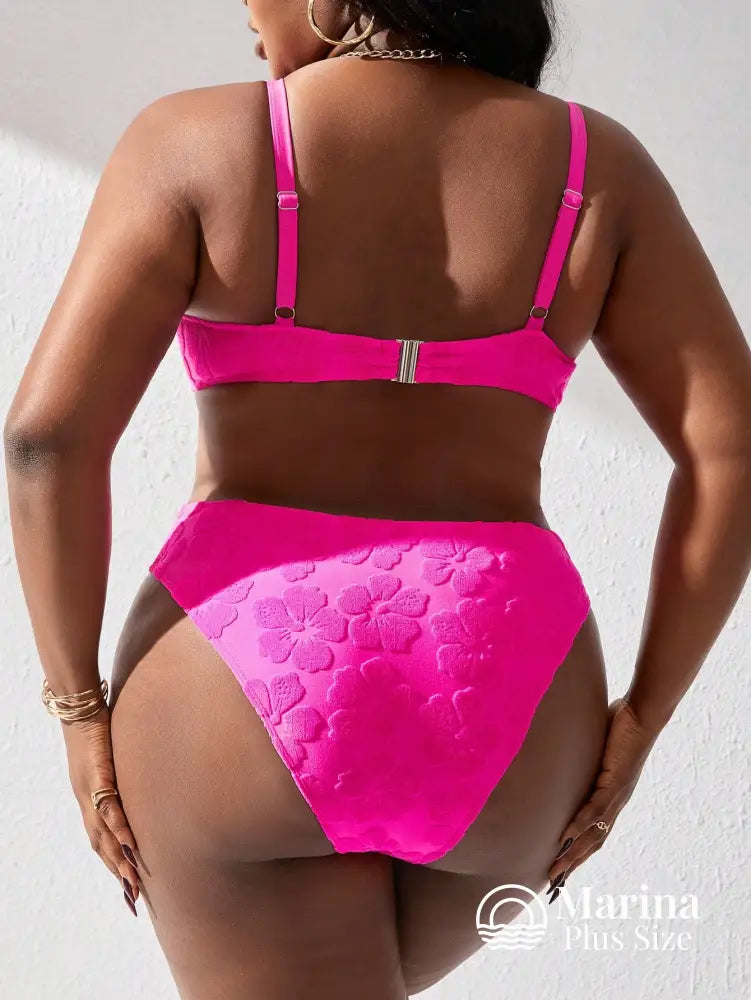 Biquíni Meia Taça Texturizado Floral Plus Size Biquíni Meia Taça Texturizado Floral Plus Size