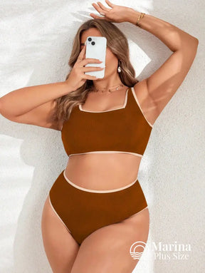 Biquíni Reto Canelado Borda Contrastante Plus Size Biquíni Reto Canelado Borda Contrastante Plus Size