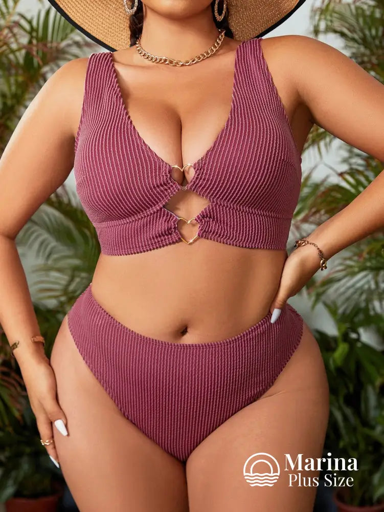 Biquíni Texturizado Recorte Detalhe Argolas Plus Size Vinho / G Biquíni Texturizado Recorte Detalhe Argolas Plus Size