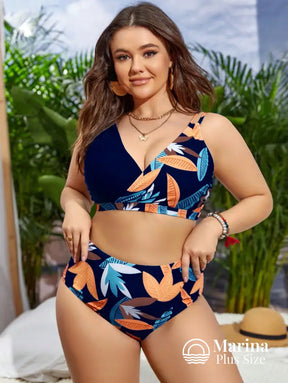 Biquíni Transpassado Estampa Tropical Cintura Alta Plus Size Biquíni Transpassado Estampa Tropical Cintura Alta Plus