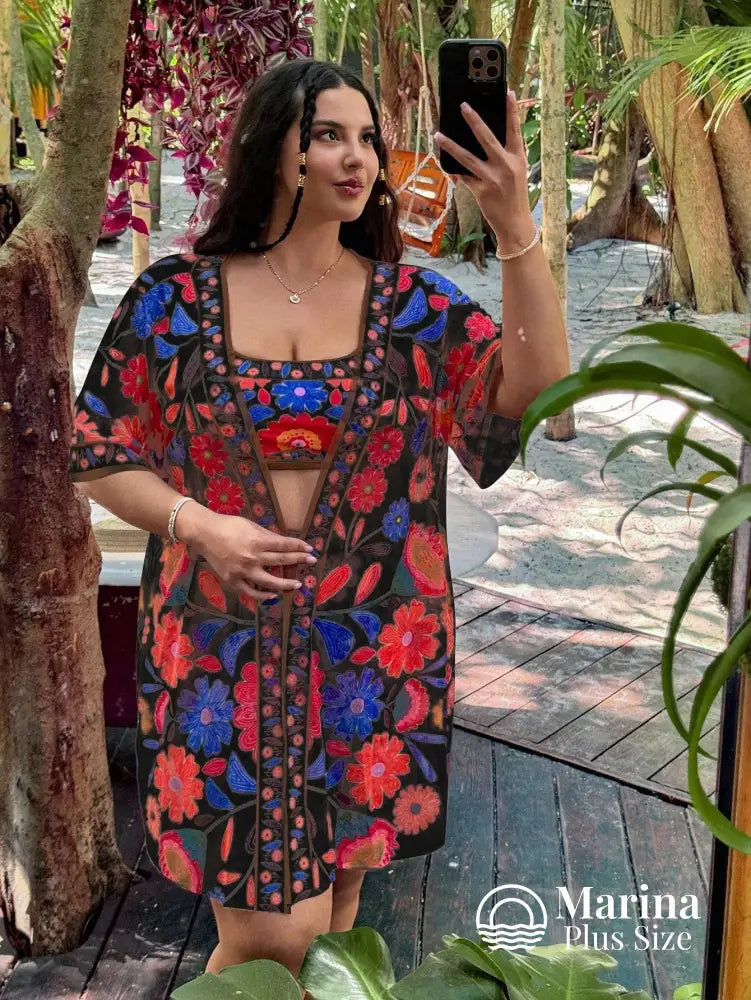 Conjunto Praia Estampa Floral Com Kimono Leve Plus Size Conjunto Praia Estampa Floral Com Kimono Leve Plus Size