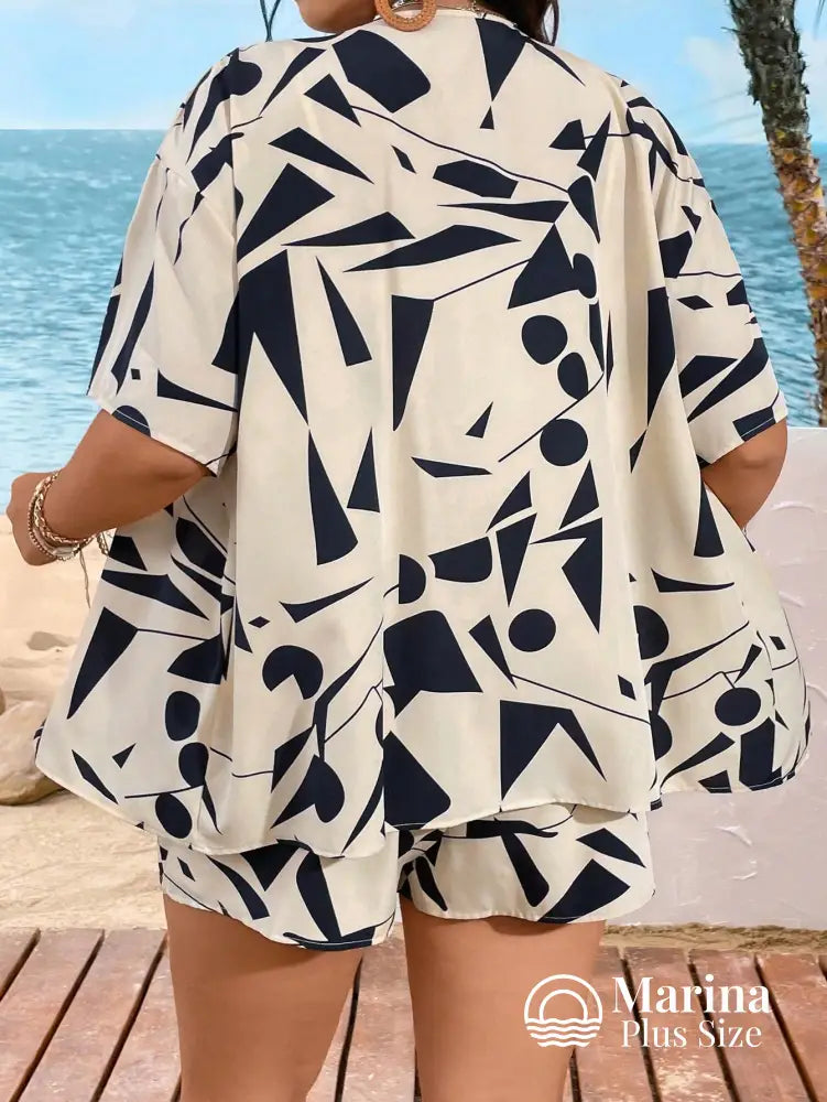 Conjunto Praia Kimono E Short Estampa Tropical Plus Size Conjunto Praia Kimono E Short Estampa Tropical Plus Size