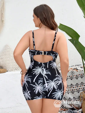 Maiô Shorts Recorte Frontal Estampa Tropical Plus Size Maiô Shorts Recorte Frontal Estampa Tropical Plus Size