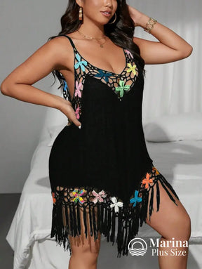 Saída De Praia Curta Crochê Floral E Franjas Plus Size Saída De Praia Curta Crochê Floral E Franjas Plus Size