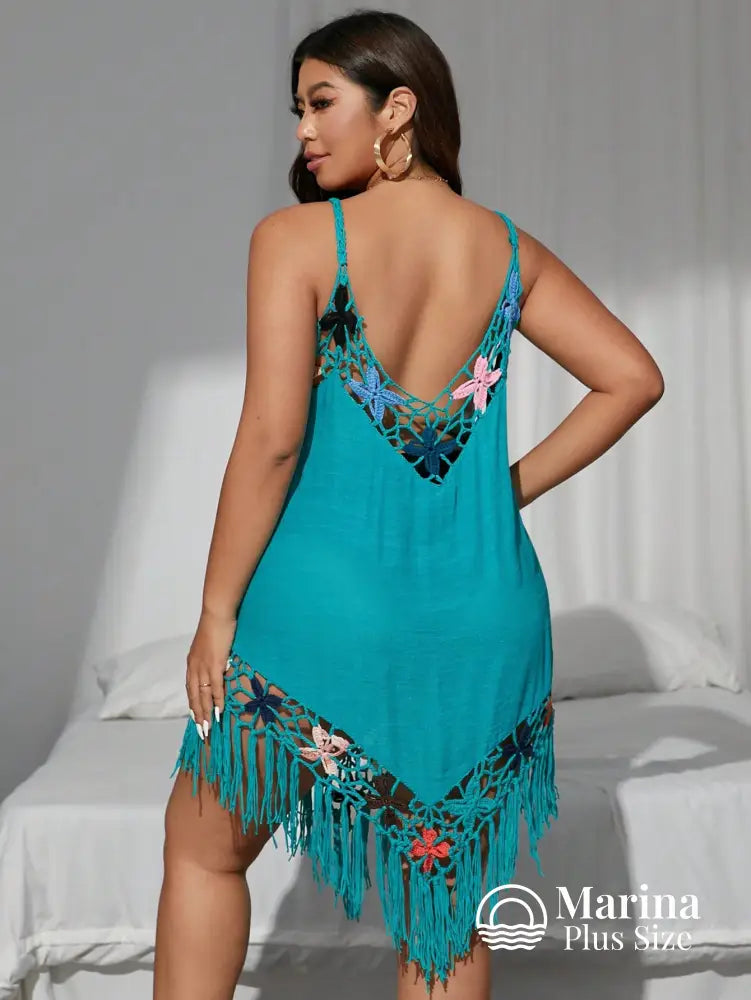 Saída De Praia Curta Crochê Floral E Franjas Plus Size Saída De Praia Curta Crochê Floral E Franjas Plus Size