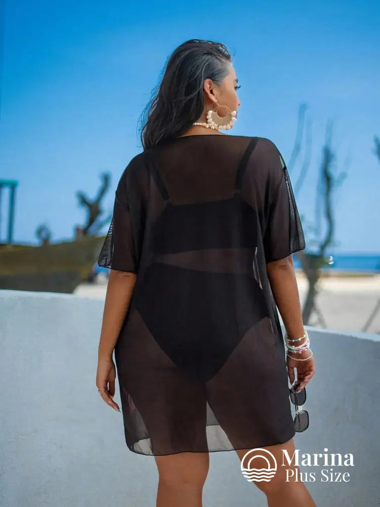 Saída De Praia Curta Sheer Estampa Floral Plus Size Saída De Praia Curta Sheer Estampa Floral Plus Size